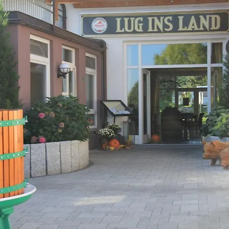 Lug Ins Land Restaurant & *