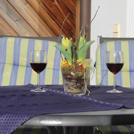 Lug Ins Land Restaurant & Бад-Беллинген