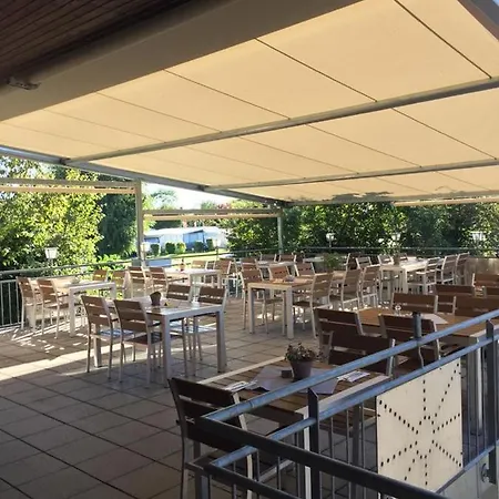 Lug Ins Land Restaurant & באד בלינגן