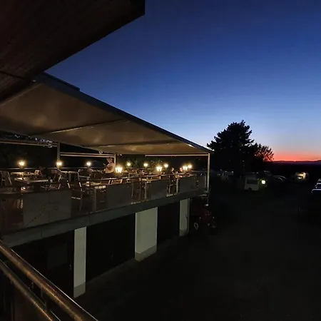 Hotel Lug Ins Land Restaurant&ferienwohnungen