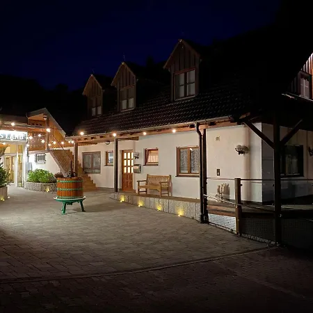 Lug Ins Land Restaurant & Bad Bellingen