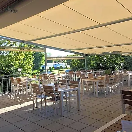 Lug Ins Land Restaurant & * באד בלינגן