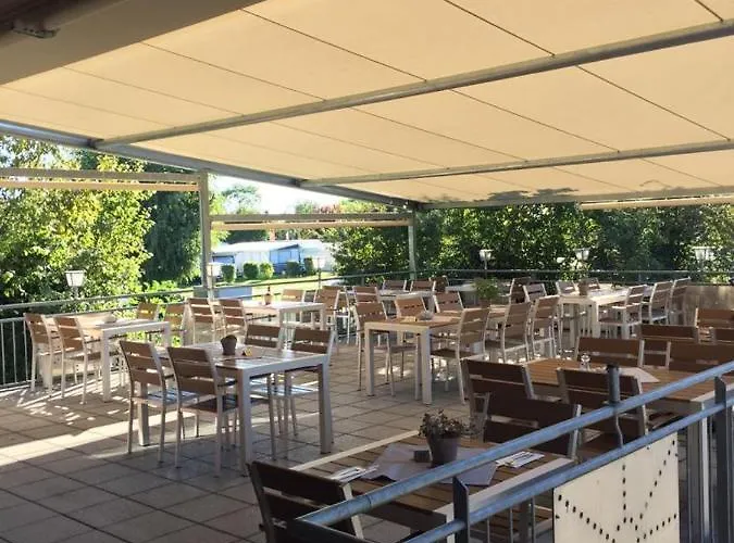 Lug Ins Land Restaurant & Bad Bellingen